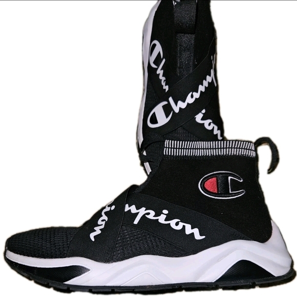 Champion Mens Black and White Crossiver Sneakers - Picture 8 of 12